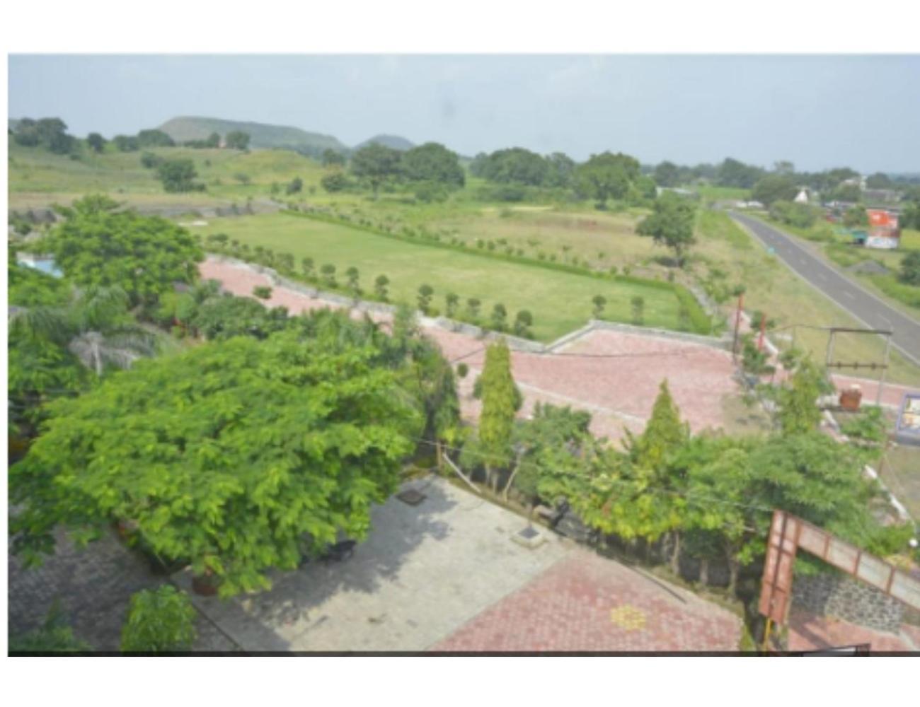 Hotel Fun N Food , Mandu Bagian luar foto